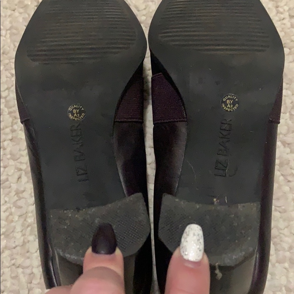 Liz Baker Plumb Colored Heels - Picture 3 of 6